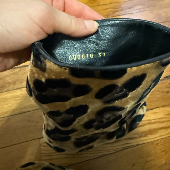 Dolce and Gabbana Leopard Print Heeled Booties size 37 - Picture 8 of 11